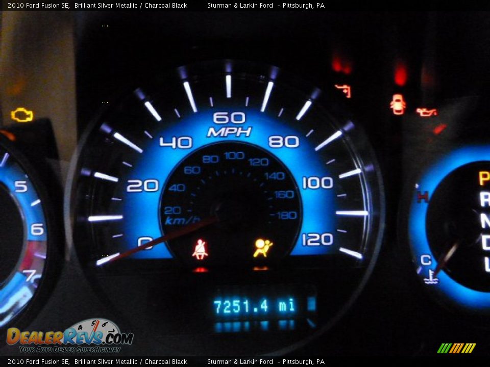 2010 Ford Fusion SE Brilliant Silver Metallic / Charcoal Black Photo #15