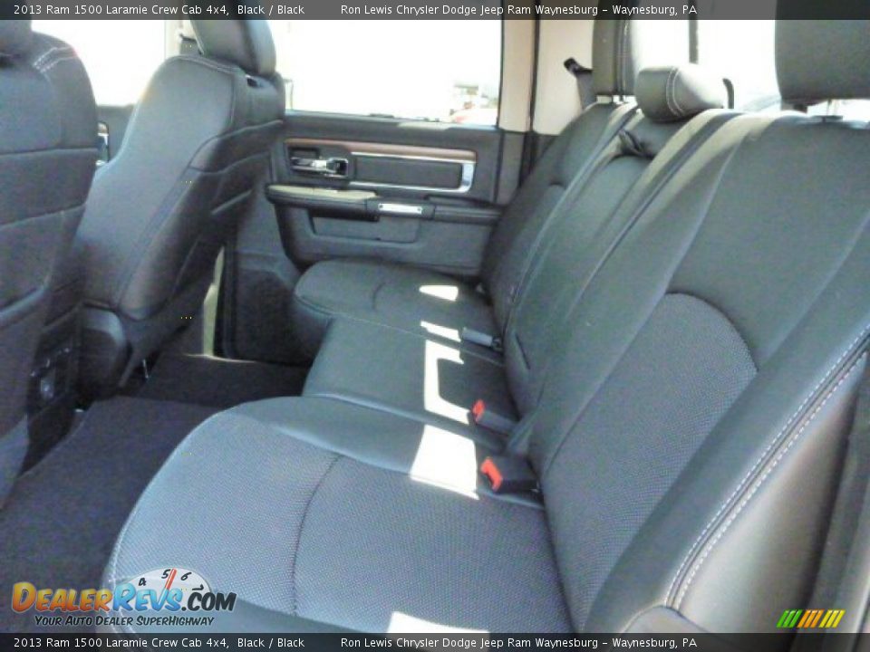 2013 Ram 1500 Laramie Crew Cab 4x4 Black / Black Photo #10