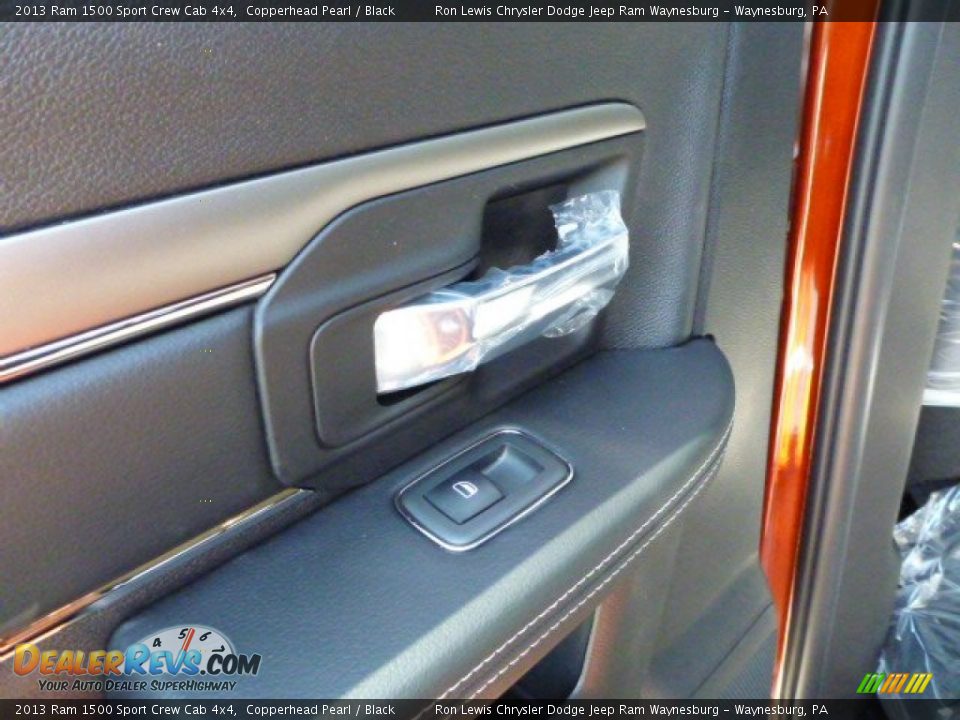 2013 Ram 1500 Sport Crew Cab 4x4 Copperhead Pearl / Black Photo #14