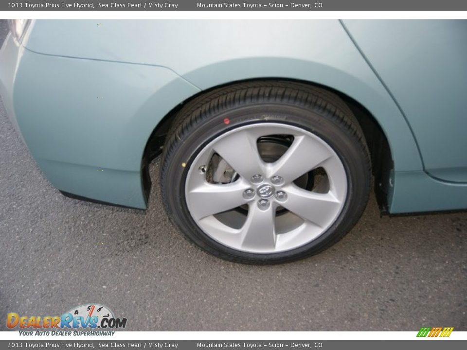 2013 Toyota Prius Five Hybrid Sea Glass Pearl / Misty Gray Photo #9