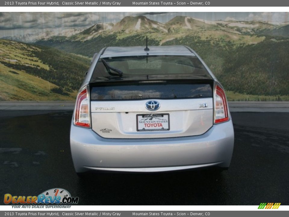 2013 Toyota Prius Four Hybrid Classic Silver Metallic / Misty Gray Photo #4