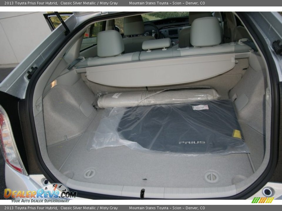 2013 Toyota Prius Four Hybrid Classic Silver Metallic / Misty Gray Photo #8