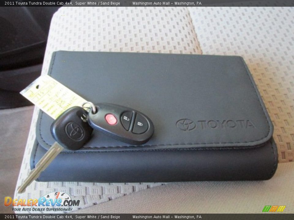 2011 Toyota Tundra Double Cab 4x4 Super White / Sand Beige Photo #19