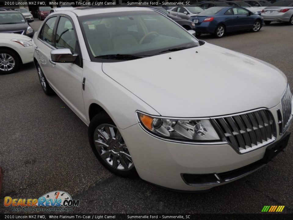 2010 Lincoln MKZ FWD White Platinum Tri-Coat / Light Camel Photo #1