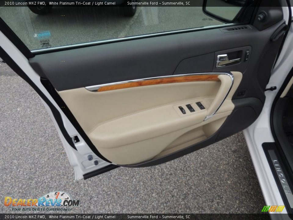 2010 Lincoln MKZ FWD White Platinum Tri-Coat / Light Camel Photo #7
