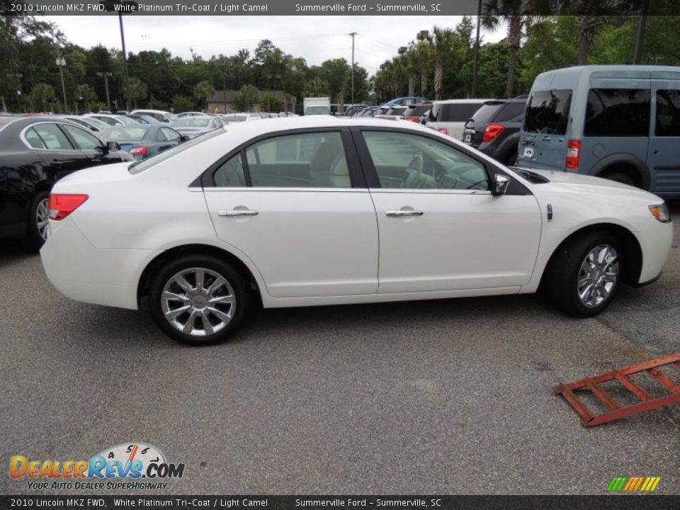 2010 Lincoln MKZ FWD White Platinum Tri-Coat / Light Camel Photo #14