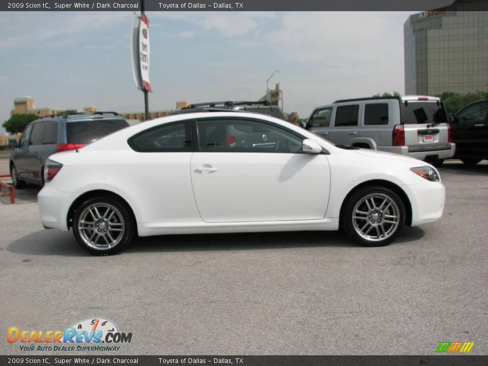 2009 Scion tC Super White / Dark Charcoal Photo #5