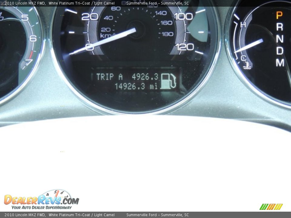 2010 Lincoln MKZ FWD White Platinum Tri-Coat / Light Camel Photo #25