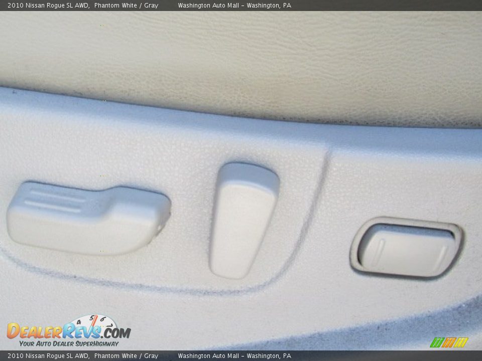 2010 Nissan Rogue SL AWD Phantom White / Gray Photo #12