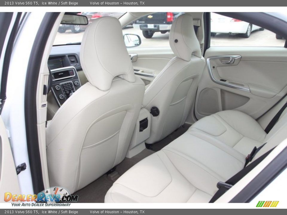 2013 Volvo S60 T5 Ice White / Soft Beige Photo #14