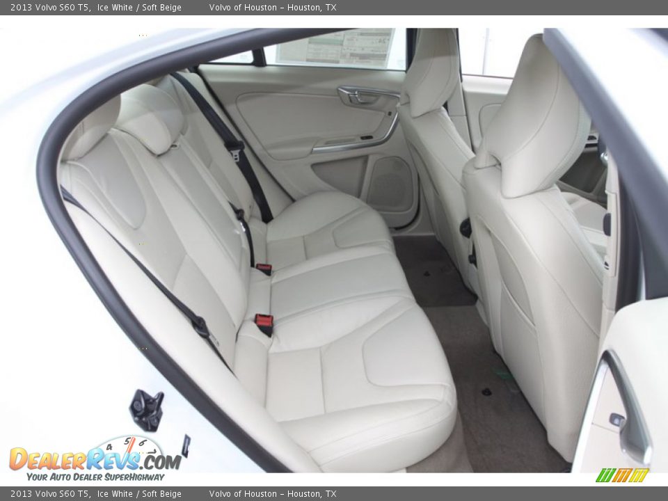 2013 Volvo S60 T5 Ice White / Soft Beige Photo #20