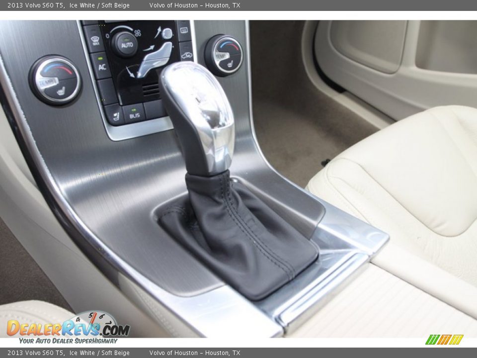 2013 Volvo S60 T5 Shifter Photo #25