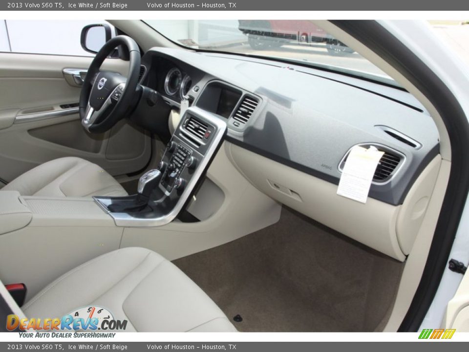 2013 Volvo S60 T5 Ice White / Soft Beige Photo #22