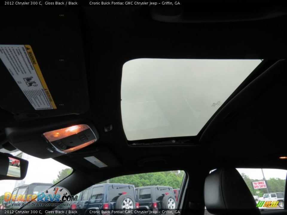 2012 Chrysler 300 C Gloss Black / Black Photo #11