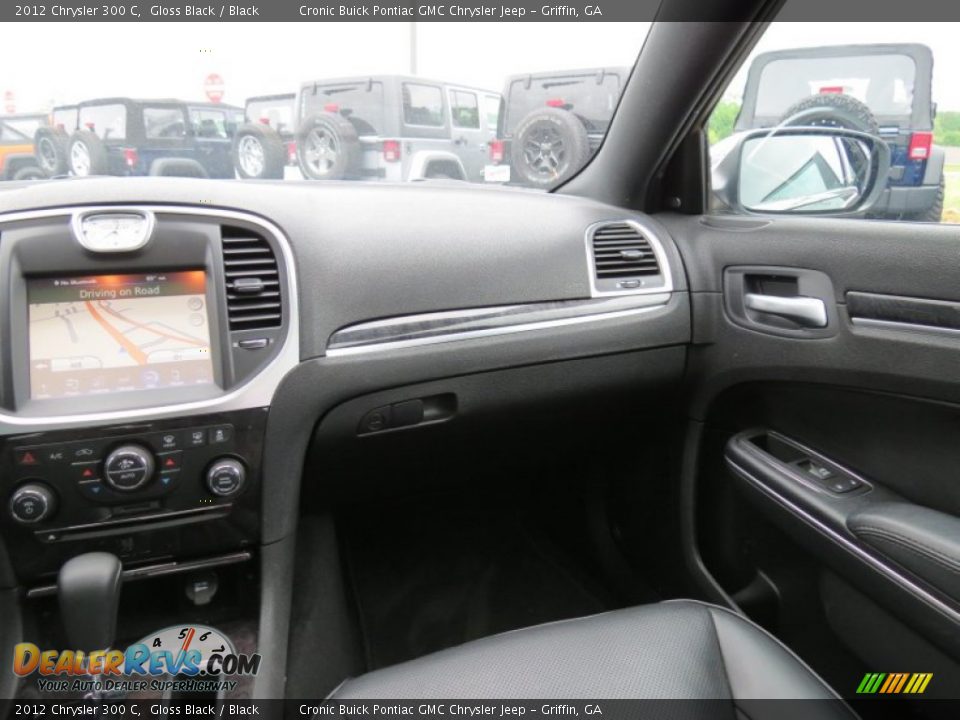 2012 Chrysler 300 C Gloss Black / Black Photo #17