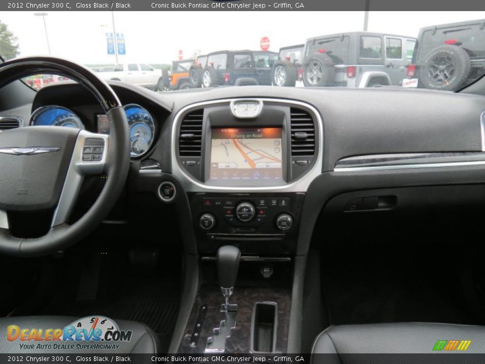2012 Chrysler 300 C Gloss Black / Black Photo #18