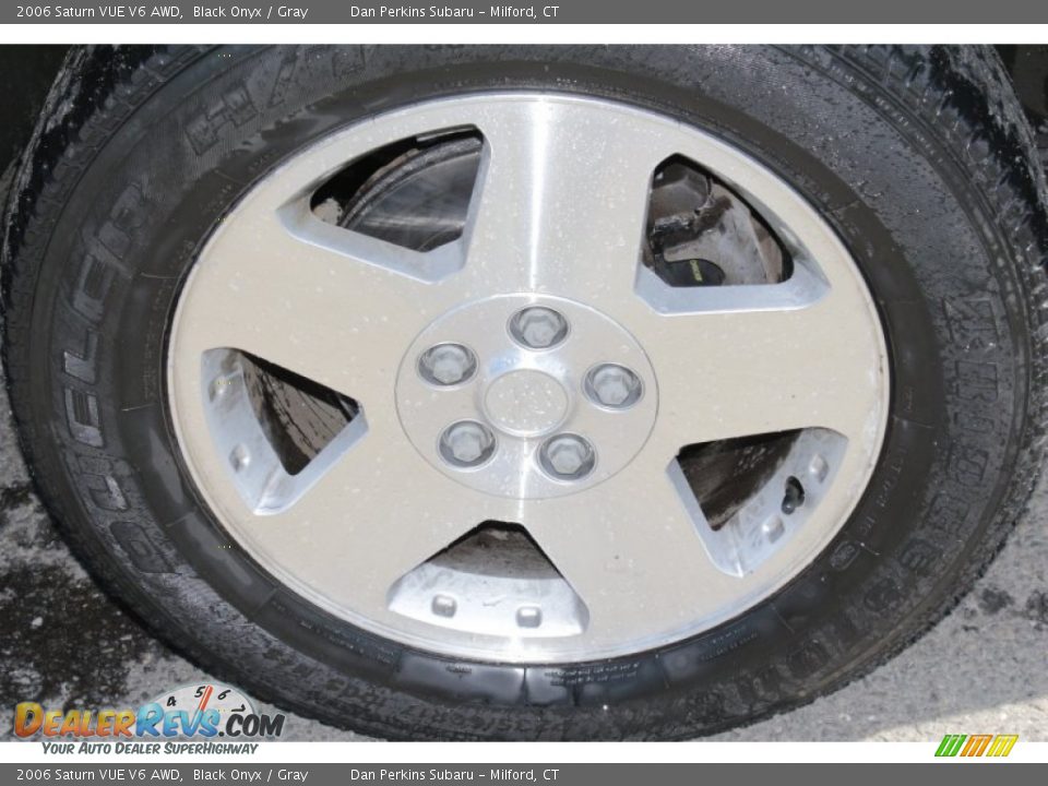 2006 Saturn VUE V6 AWD Black Onyx / Gray Photo #17