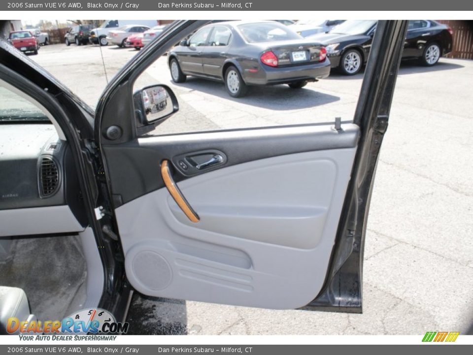 2006 Saturn VUE V6 AWD Black Onyx / Gray Photo #19