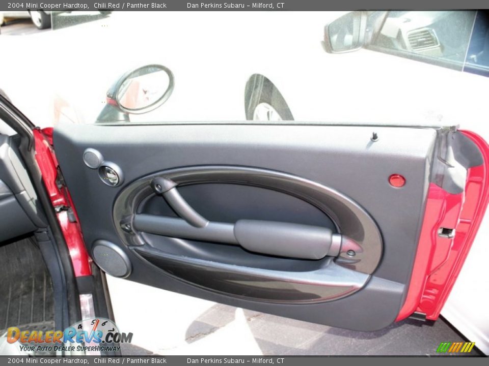 2004 Mini Cooper Hardtop Chili Red / Panther Black Photo #13