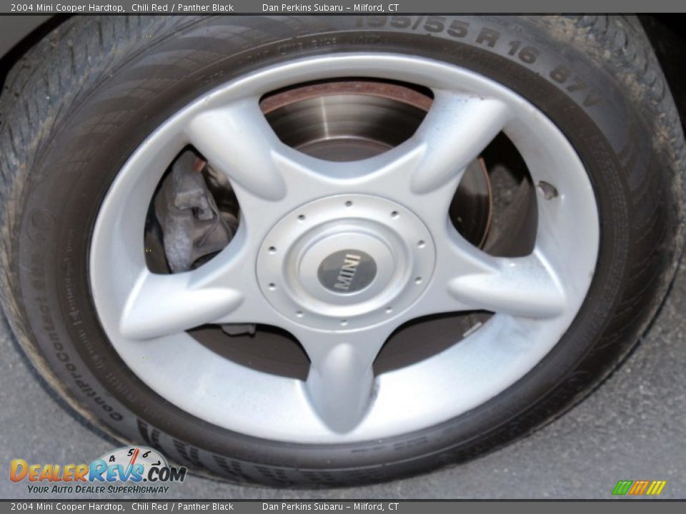 2004 Mini Cooper Hardtop Chili Red / Panther Black Photo #16