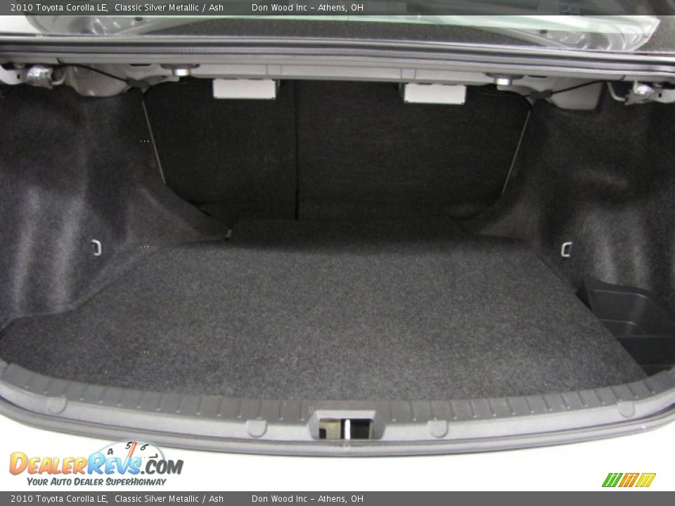 2010 Toyota Corolla LE Classic Silver Metallic / Ash Photo #4