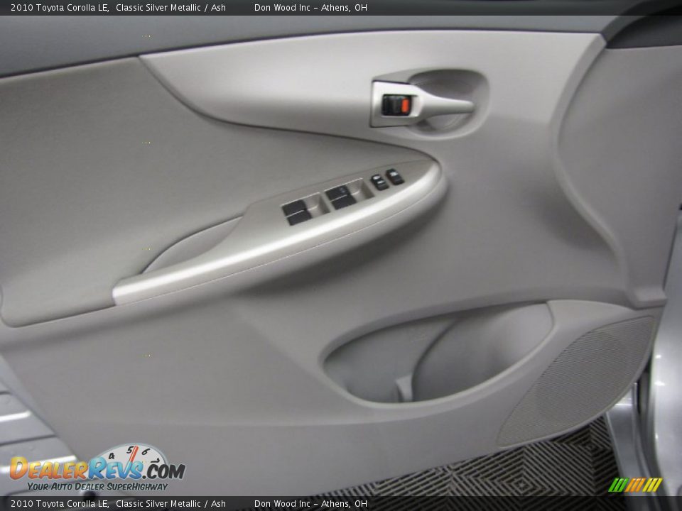 2010 Toyota Corolla LE Classic Silver Metallic / Ash Photo #10