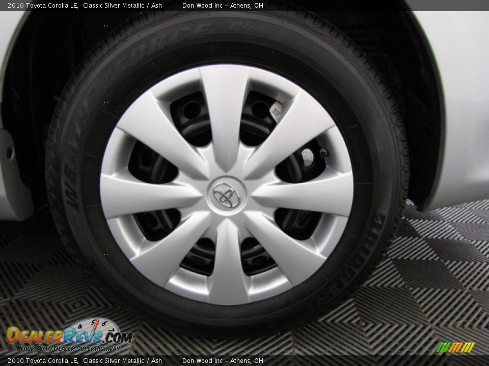 2010 Toyota Corolla LE Classic Silver Metallic / Ash Photo #24