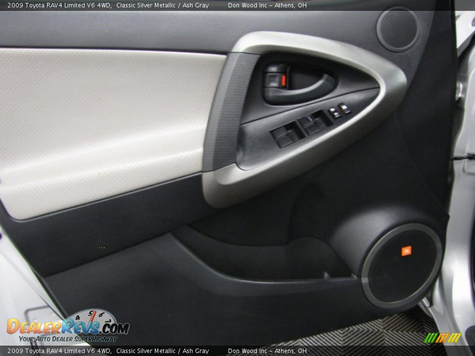 2009 Toyota RAV4 Limited V6 4WD Classic Silver Metallic / Ash Gray Photo #10