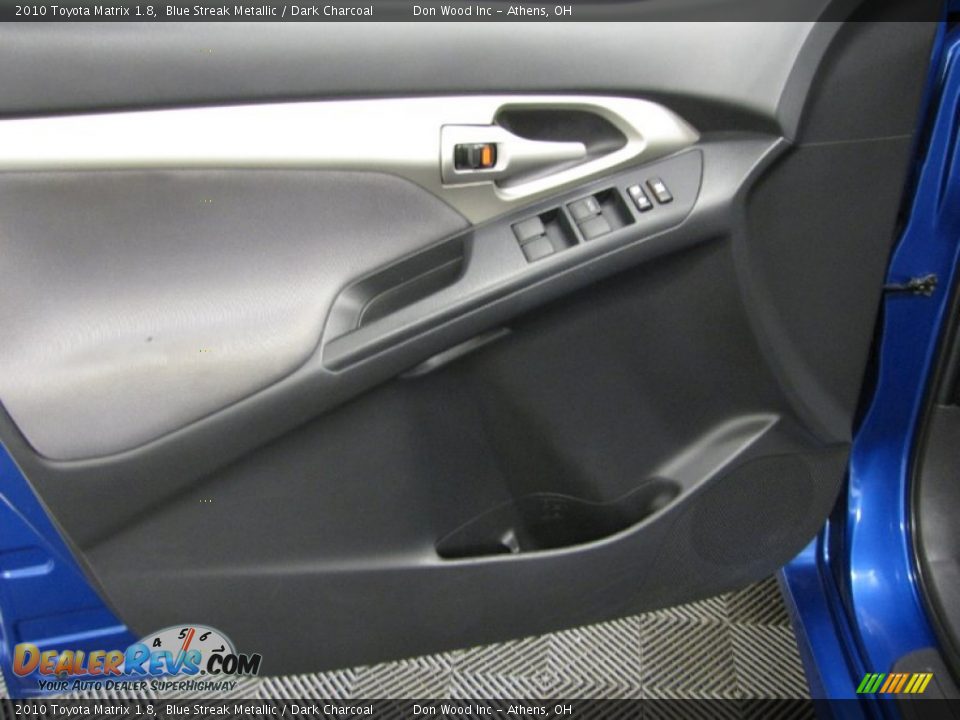 2010 Toyota Matrix 1.8 Blue Streak Metallic / Dark Charcoal Photo #10