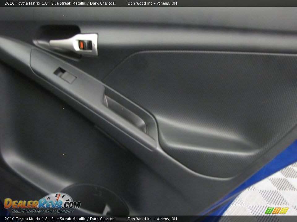 2010 Toyota Matrix 1.8 Blue Streak Metallic / Dark Charcoal Photo #13