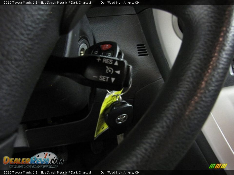 2010 Toyota Matrix 1.8 Blue Streak Metallic / Dark Charcoal Photo #18