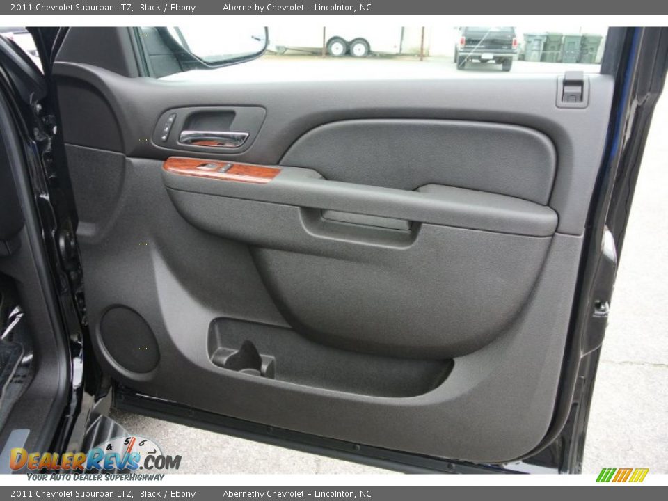 2011 Chevrolet Suburban LTZ Black / Ebony Photo #23
