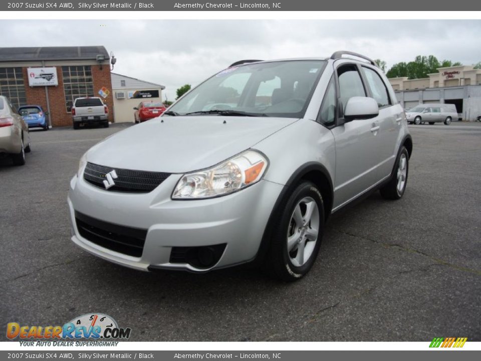 2007 Suzuki SX4 AWD Silky Silver Metallic / Black Photo #2