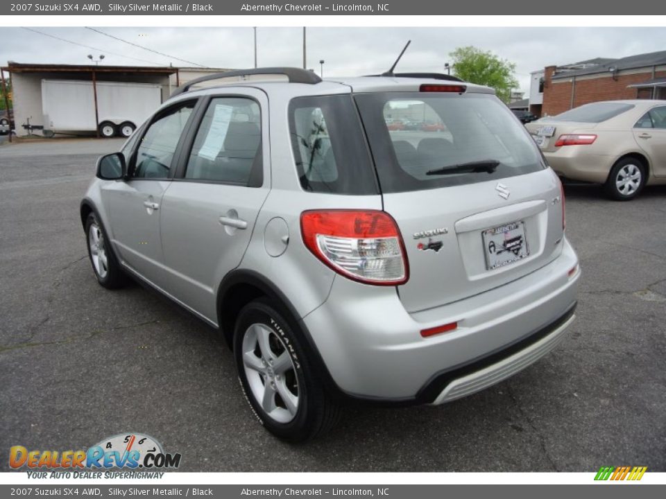 2007 Suzuki SX4 AWD Silky Silver Metallic / Black Photo #4