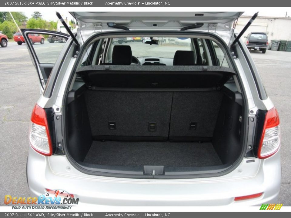 2007 Suzuki SX4 AWD Silky Silver Metallic / Black Photo #15