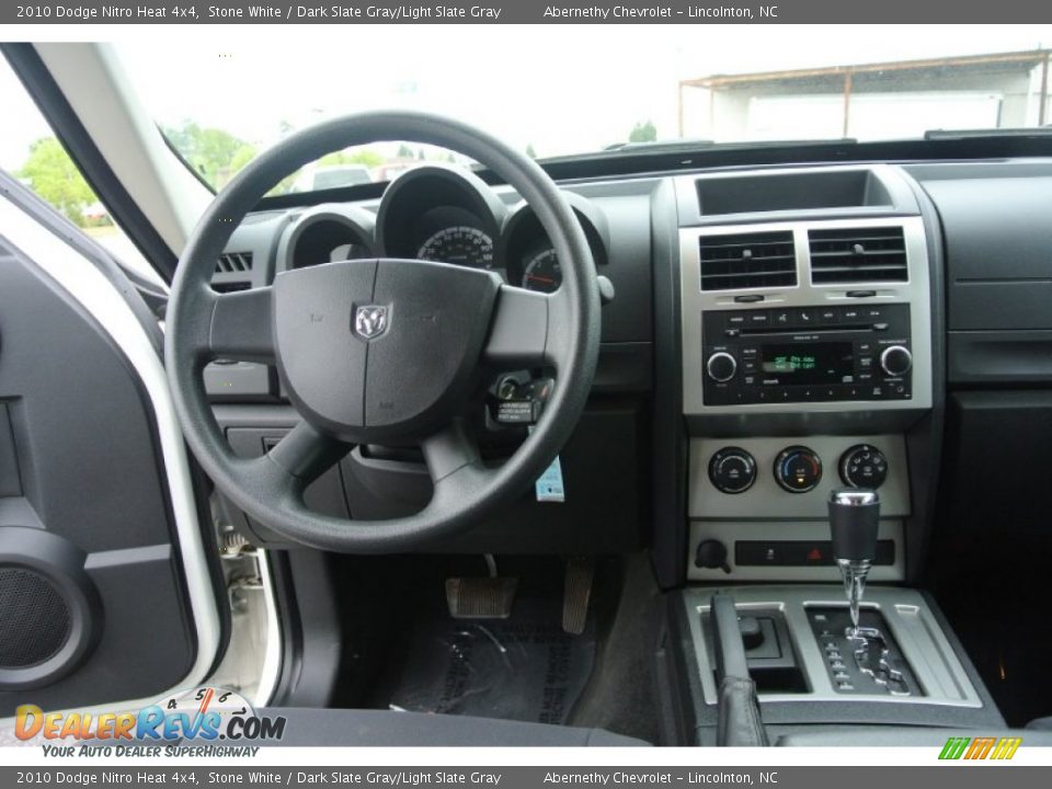 Dashboard of 2010 Dodge Nitro Heat 4x4 Photo #14