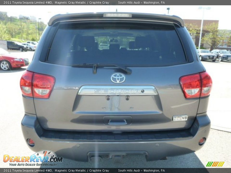 2011 Toyota Sequoia Limited 4WD Magnetic Gray Metallic / Graphite Gray Photo #4