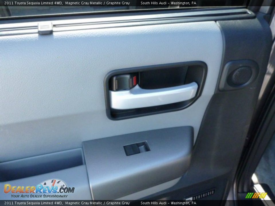 2011 Toyota Sequoia Limited 4WD Magnetic Gray Metallic / Graphite Gray Photo #13