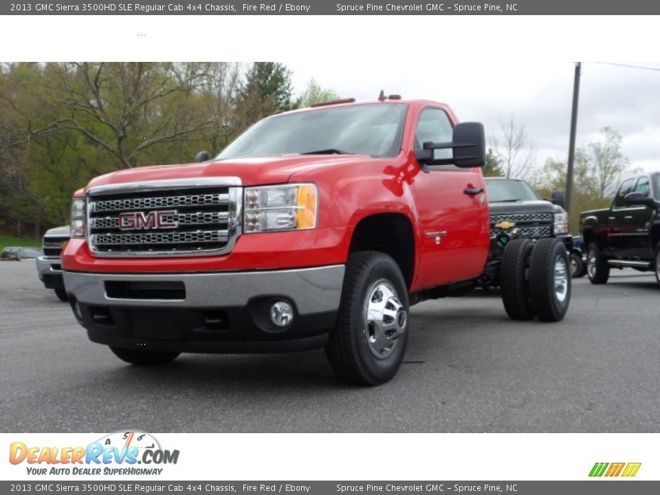 2013 GMC Sierra 3500HD SLE Regular Cab 4x4 Chassis Fire Red / Ebony Photo #2