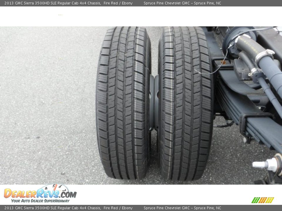 2013 GMC Sierra 3500HD SLE Regular Cab 4x4 Chassis Fire Red / Ebony Photo #9