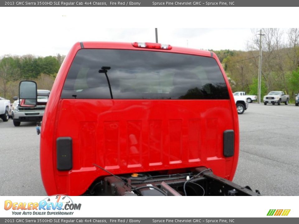 2013 GMC Sierra 3500HD SLE Regular Cab 4x4 Chassis Fire Red / Ebony Photo #12