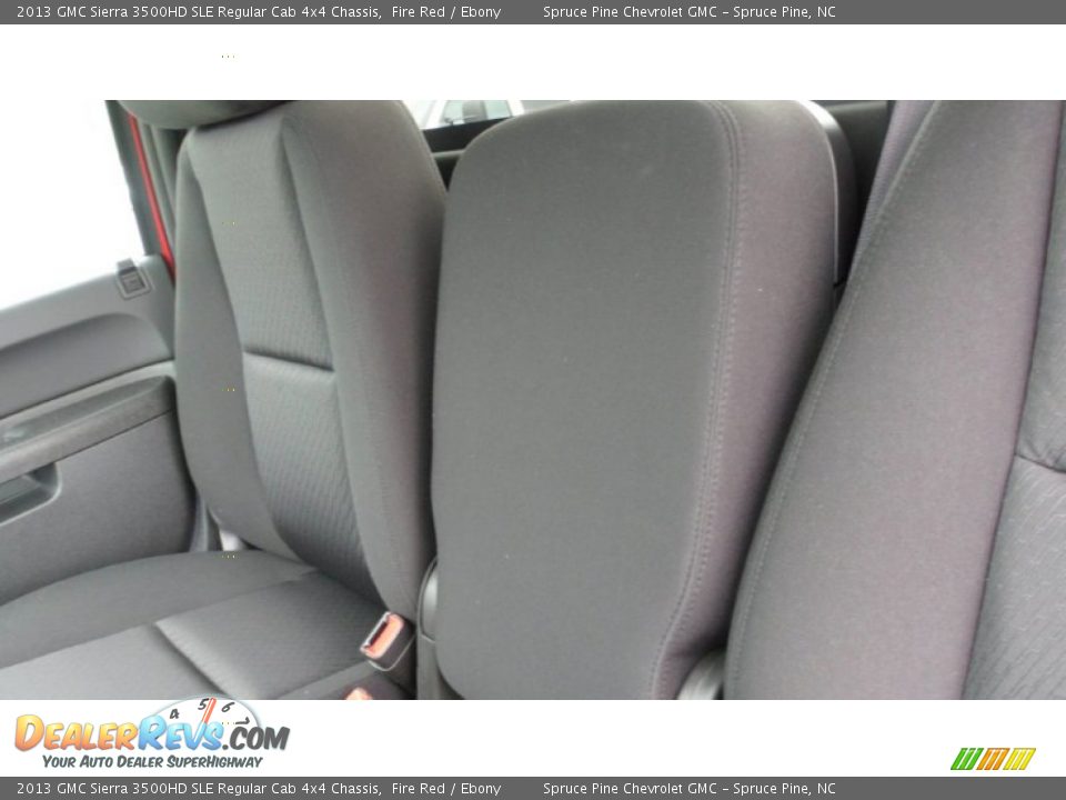 2013 GMC Sierra 3500HD SLE Regular Cab 4x4 Chassis Fire Red / Ebony Photo #22