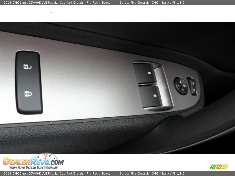 2013 GMC Sierra 3500HD SLE Regular Cab 4x4 Chassis Fire Red / Ebony Photo #23