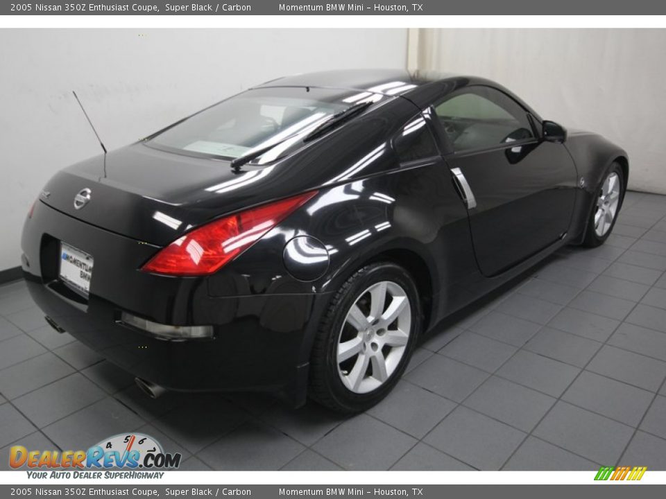 2005 Nissan 350Z Enthusiast Coupe Super Black / Carbon Photo #11