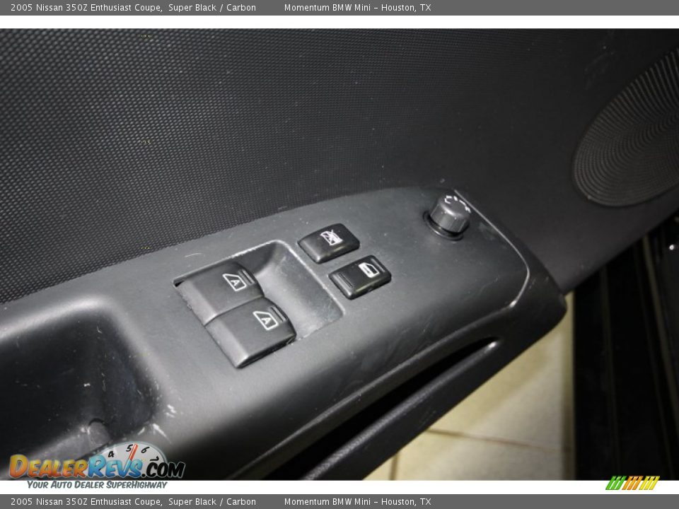 2005 Nissan 350Z Enthusiast Coupe Super Black / Carbon Photo #15