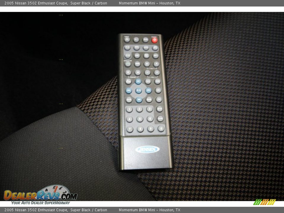 2005 Nissan 350Z Enthusiast Coupe Super Black / Carbon Photo #20