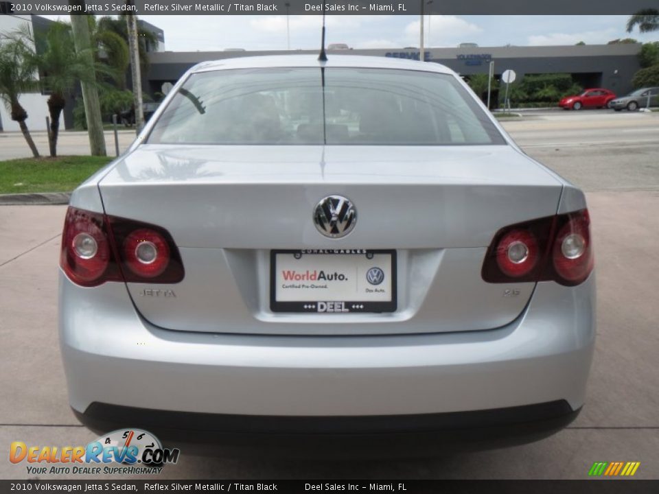 2010 Volkswagen Jetta S Sedan Reflex Silver Metallic / Titan Black Photo #4