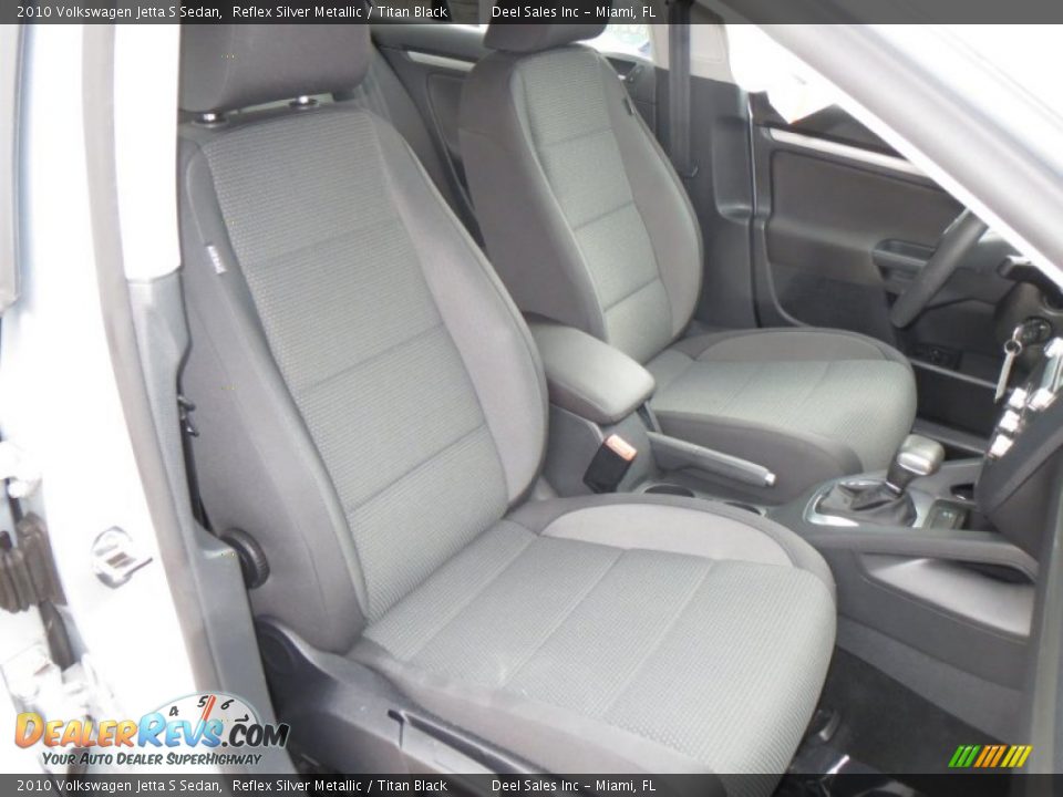 2010 Volkswagen Jetta S Sedan Reflex Silver Metallic / Titan Black Photo #10