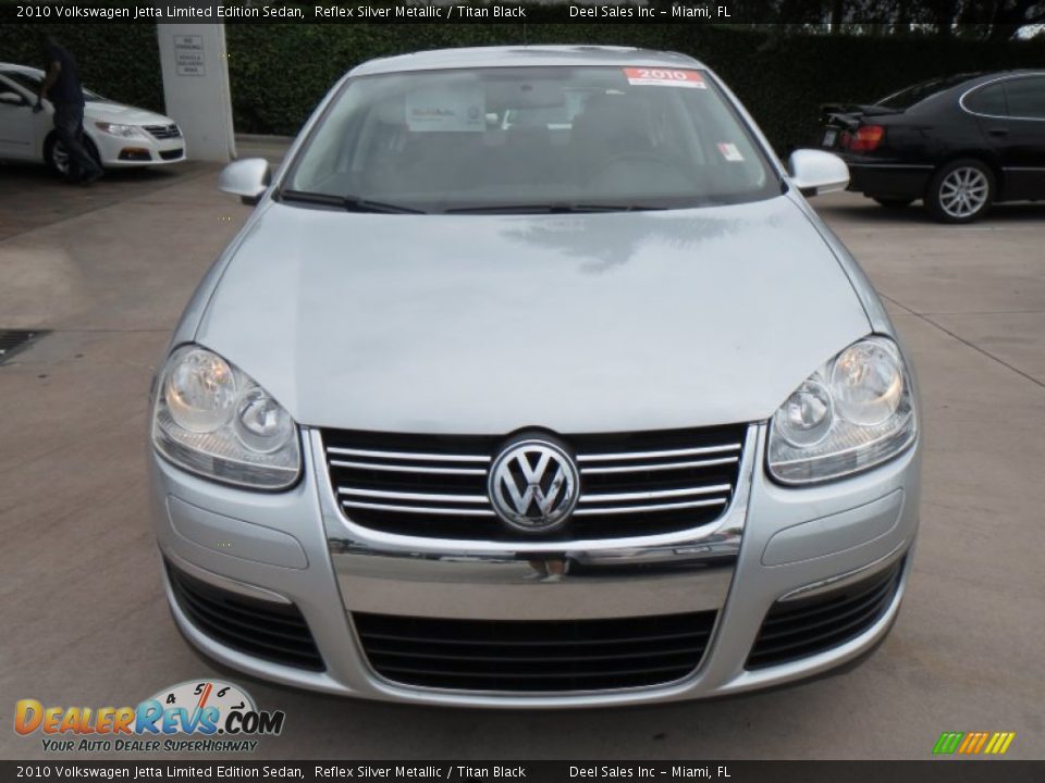 2010 Volkswagen Jetta Limited Edition Sedan Reflex Silver Metallic / Titan Black Photo #8