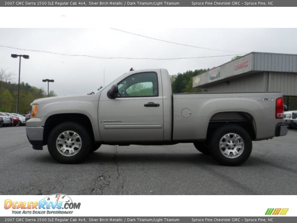 2007 GMC Sierra 1500 SLE Regular Cab 4x4 Silver Birch Metallic / Dark Titanium/Light Titanium Photo #1